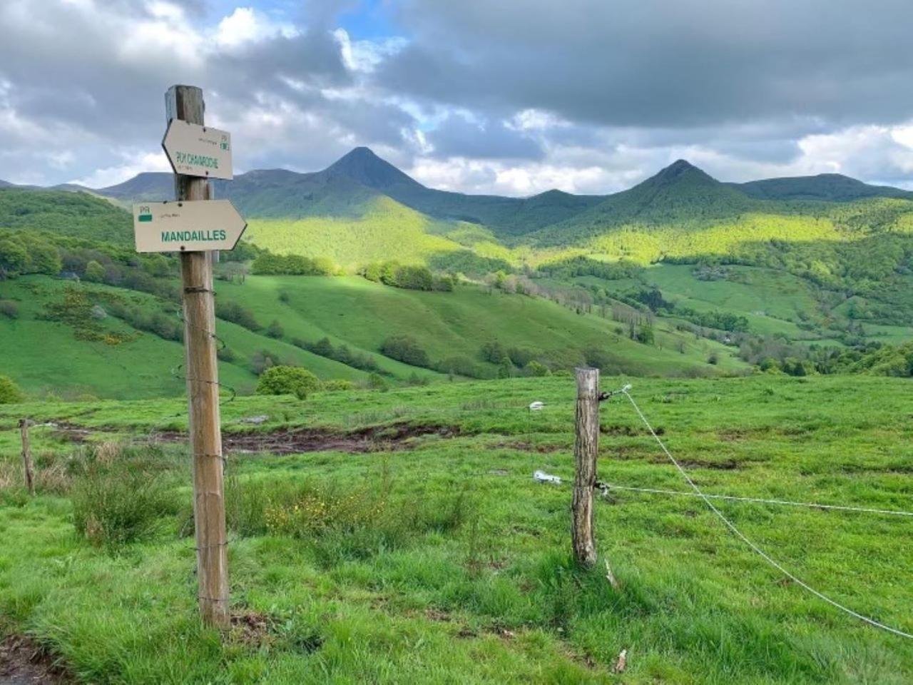 La Haut Maison A La Campagne Mandailles-Saint-Julien Exteriér fotografie